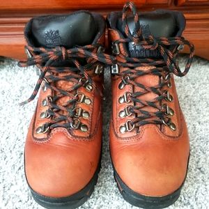 Wmns 6.5 timberland boots like new